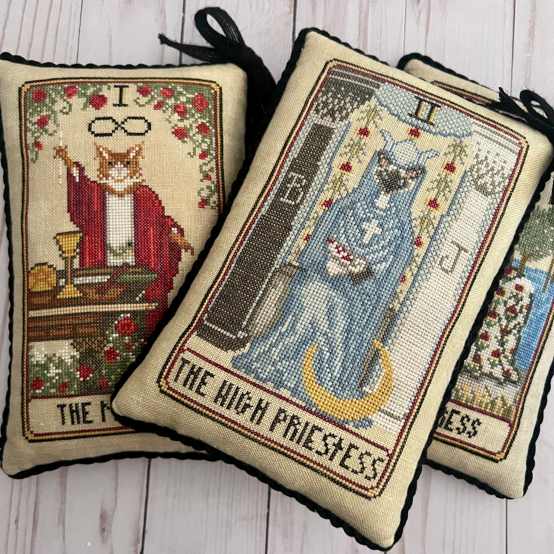 Cat Tarot II - The High Priestess