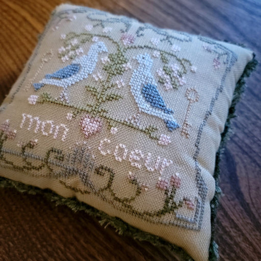 Mon Coeur Valentine's Cross Stitch Pattern